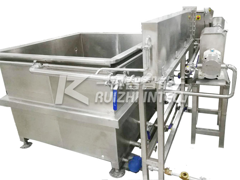 智能鹵煮生產(chǎn)線可以實(shí)現(xiàn)生產(chǎn)過程工藝的全自動(dòng)化